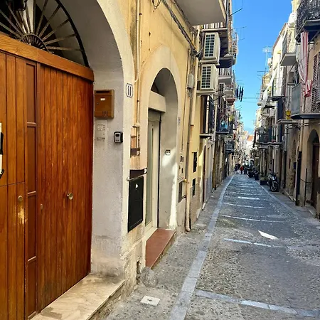 Gioeni 11 Cefalù